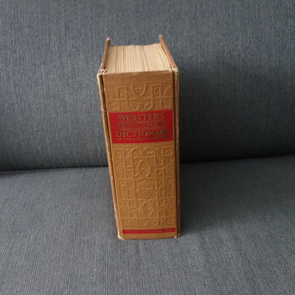 1957 Webster's Encyclopedic Dictionary of the English Language - Picture 3 of 16